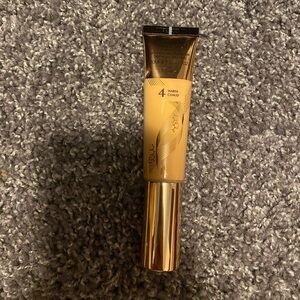 Charlotte tilbury beautiful skin foundation